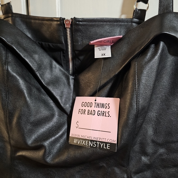 Vixen Vegan Leather Maneater - Picture 2 of 2